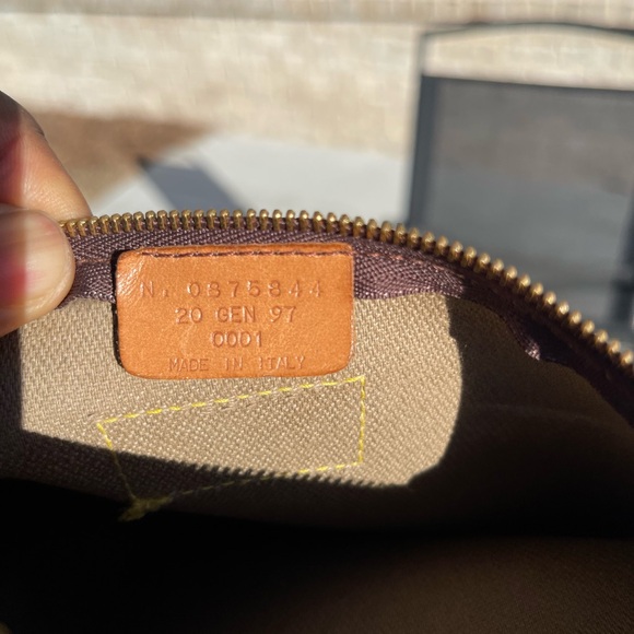 EUC Vintage ETRO BOSTON BAG - Picture 7 of 10